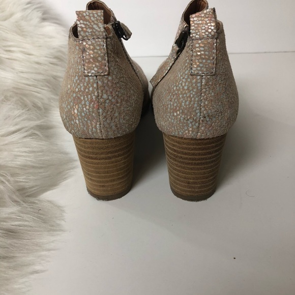 Urban Outfitters Cooperative Ariel Ankle Boots - Picture 4 of 7